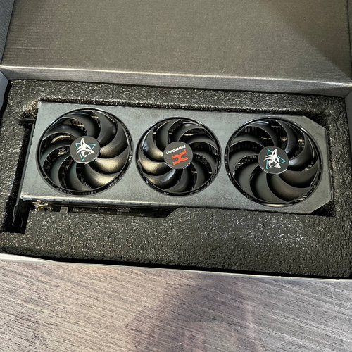 PowerColor RX 9070 Hellhound OC 16GB Certified Open Box RX9070 - 13 Zoll lang - Bild 8 von 20