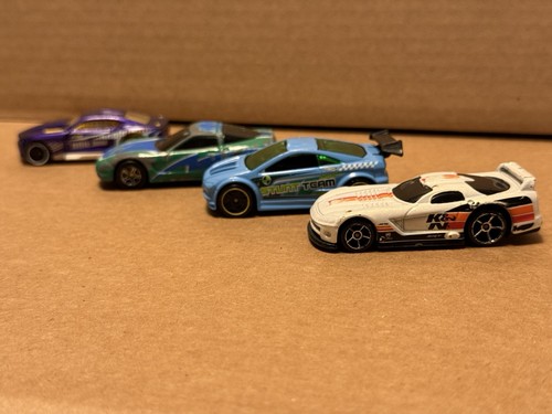 Lot Of 4 Cool Racing Style Hot Wheels ‘12, Dodge Viper GTS-R, Stunt Team, Etc - Picture 1 of 8
