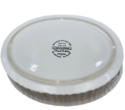 Corning Ware French White 2.5 Qt Oval Ribbed Casserole Side Handles No Lid VTG - Picture 5 of 6