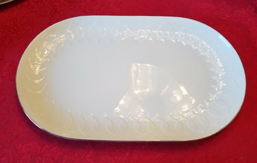ROSENTHAL LOTUS PLATTERS White - One 17 In. & One 15 In. long Gold Band 901 - Picture 2 of 7
