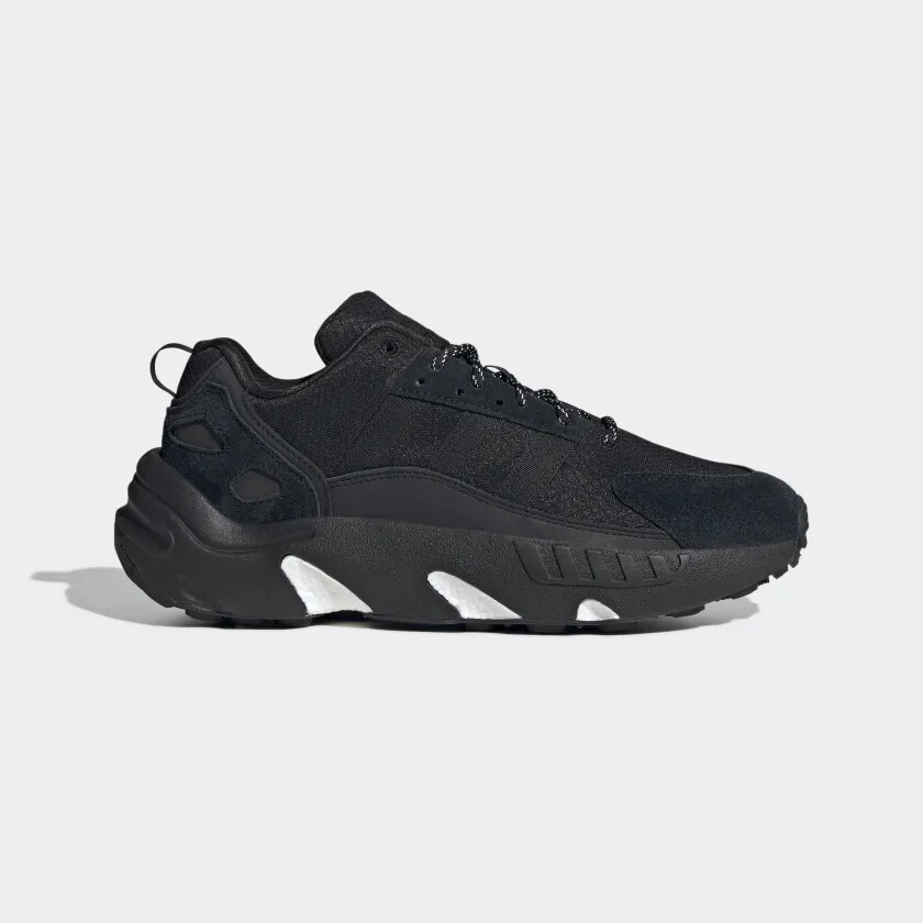 adidas Originals Men's ZX 22 BOOST in Black adidas Originals Men's ZX 22 BOOST in Black