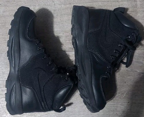 Nike ACG Size 4.5 Youth Manoa Black 613546-001 Leather Lace Up Hiking Boots - Picture 2 of 4