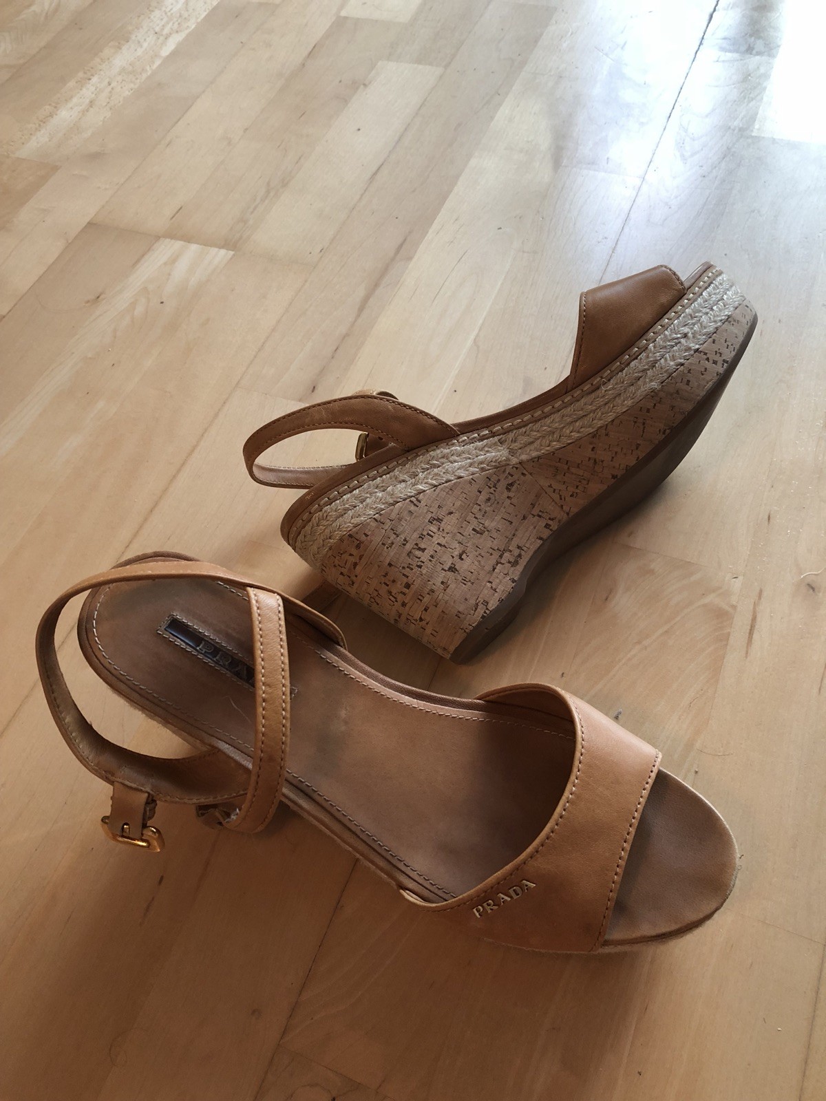 Prada Prada Prada Platform Wedges Sandals Cork US 8.5 EU 38.5 Used Tan Beige b8657f Prada Prada Prada Platform Wedges Sandals Cork US 8.5 EU 38.5 Used Tan Beige b8657f