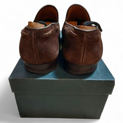 Mocassini Crockett & Jones Alderney in camoscio marrone nappa 7,5E con scatola - Foto 6 di 7
