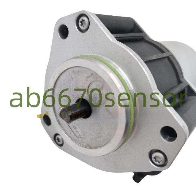 Distributor Engine 11306440700 XM0010063 for JEEP Grand
