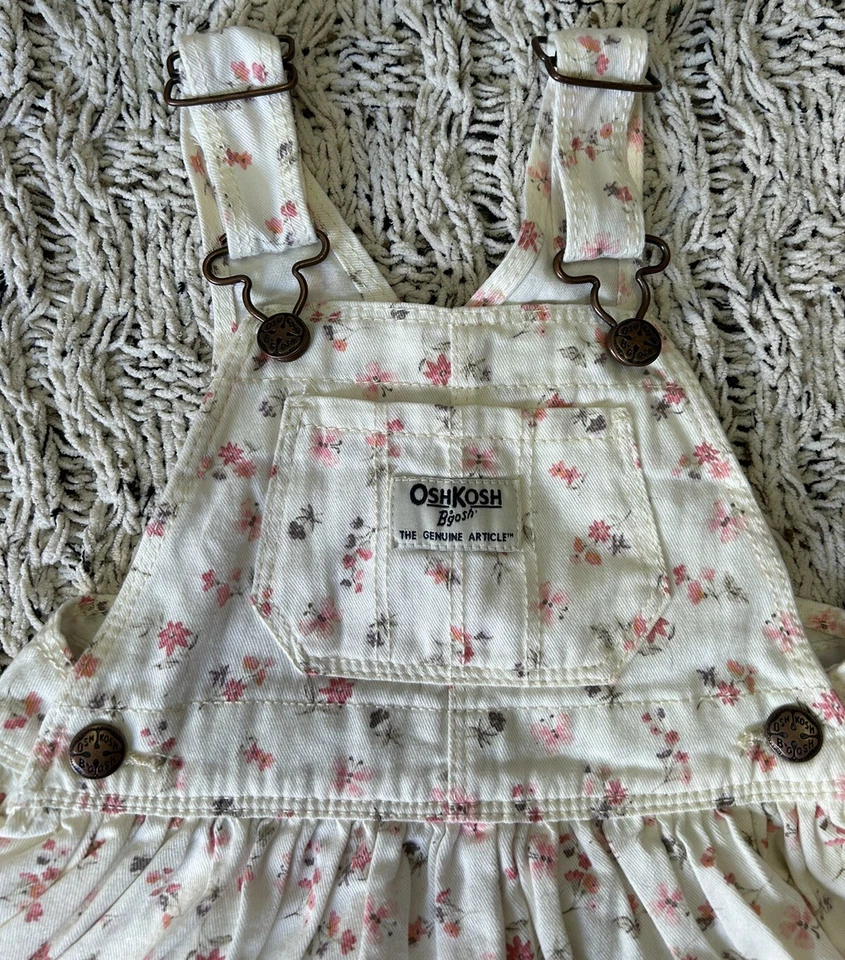 Falda con correas ajustables Oshkosh para bebés niñas Foto 2 de 4