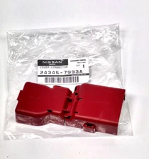 New OEM Genuine Nissan Infiniti positive battery terminal cover  24345-7993A