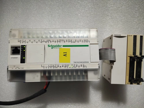 Schneider Electric Program Process Control TM218LDAE24DRHN And connect 2 units