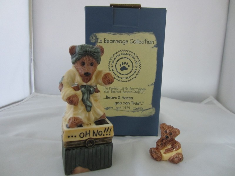 BOYDS LE BEARMOGE ~ Ms.Griz..Saturday Night ~ 1E ~ Trinket Box