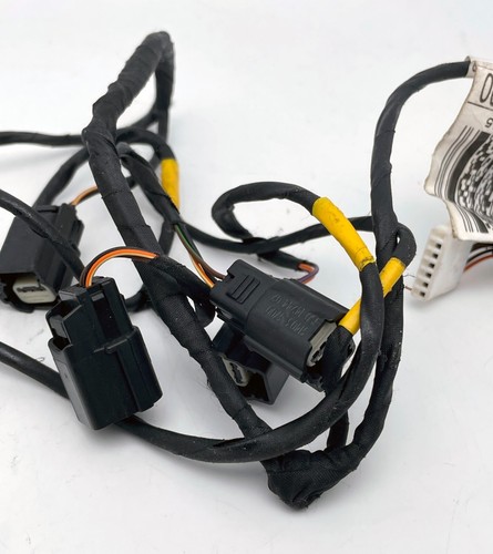 Maserati 2015 Ghibli Q4 cubierta de parachoques trasero cableado arnés de cables P/N 6700044620 - Imagen 4 de 4