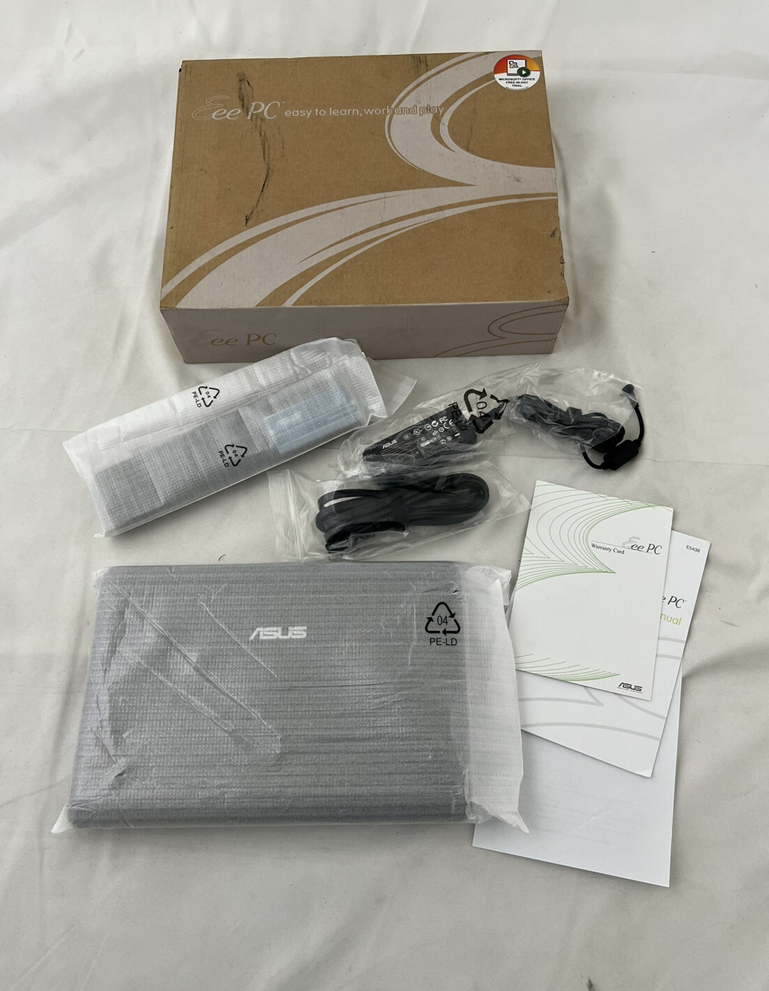 *New Open Box* ASUS EeePC 1001PX Netbook - Intel Atom 1.66GHz 1GB RAM 160GB HDD - Picture 2 of 24