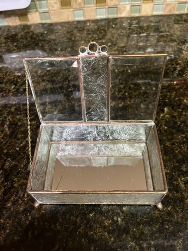 VTG Clear glass leaded glass trinket jewelry box on Copper Ball feet - Picture 4 of 7