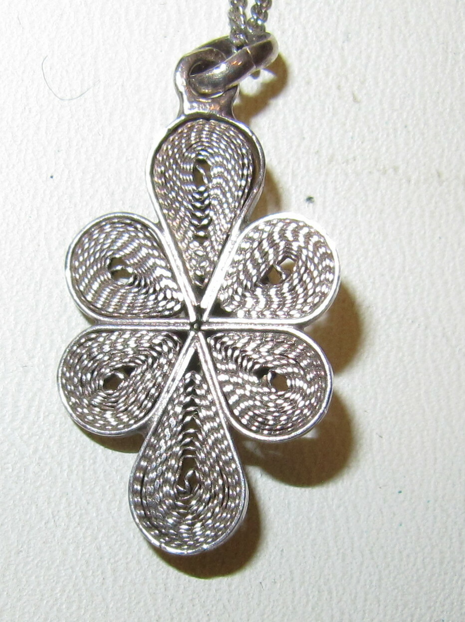 Picture 2 of 6