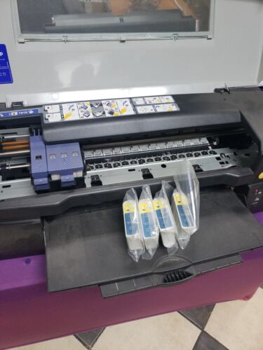 Epson Stylus Photo 2000P Printer with New Inks: 4-T015 Black one T016 Color - Picture 6 of 8