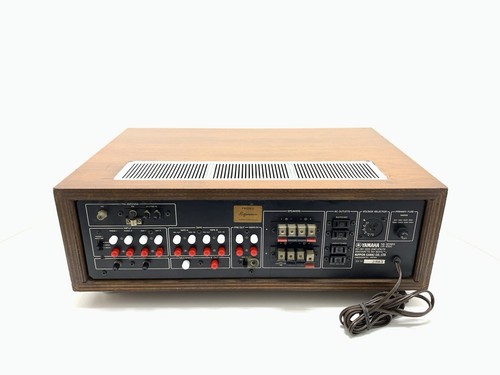 Yamaha CR-1000 Fm Stéréo Récepteur 70 + 70W RMS Vintage 1974 Revêtu Good Look - Afbeelding 14 van 15