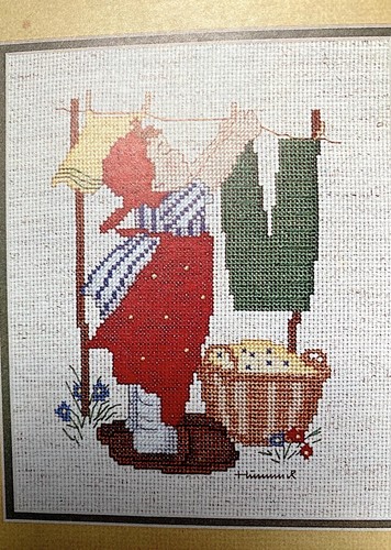 Lot of 3 Tale Two Bad Mice Beatrix Potter +2 HUMMELS Counted Cross Stitch - Picture 7 of 10