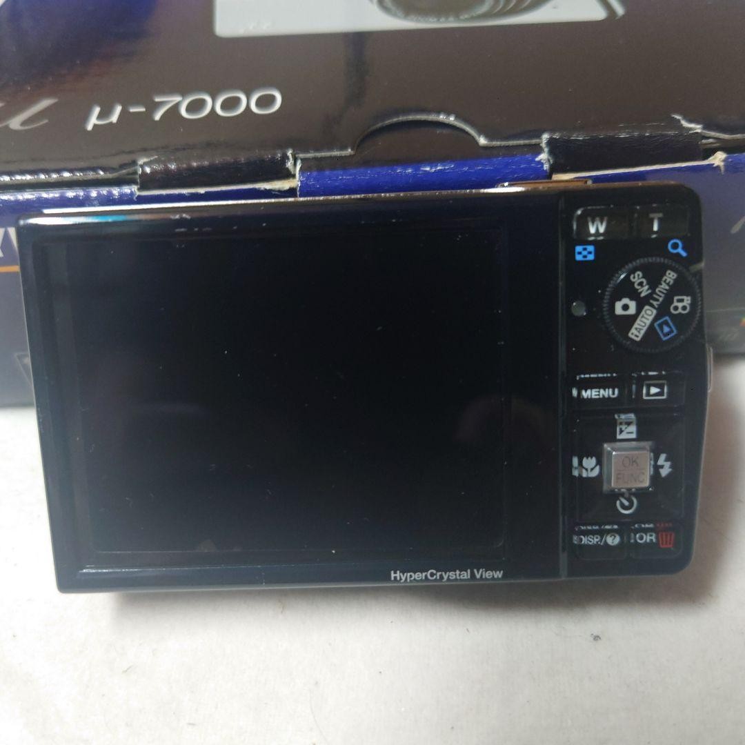 OLYMPUS μ-7000 Olympus μ-7000 Compact Digital Camera 7x Zoom HyperCrystal