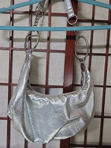 Silver Purse - Picture 2 of 2