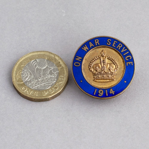 WW1 Original ON WAR SERVICE 1914 Enamel BADGE - Harcourts Ltd., Birmingham - Picture 3 of 3