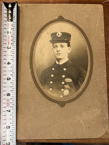 ANTIK UM 1900 Feuerwehr Feuerwehrmann FOTO Schrankkarte Philadelphia PA Schlauch #1 - Bild 5 von 5
