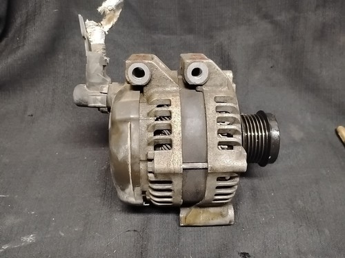 Denso Alternator For a Dodge Avenger P04801624AD with 1257 Mounting Bracket - Picture 5 of 7