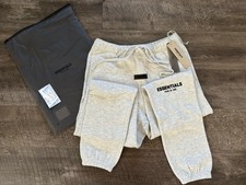 NEW Fear of God Essentials Light Oatmeal Sweatpants Size Small 100 Authentic  