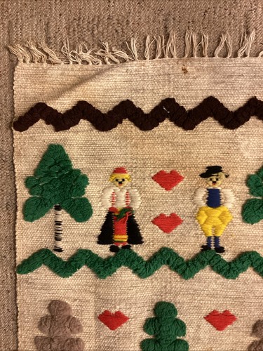 Vintage Polish Kilim Tapestry Wool 24” X 29” Colorful Pictorial - Picture 5 of 6