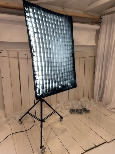 Impact Luxbanx Grid For Softbox 36”x48” - Picture 2 of 4