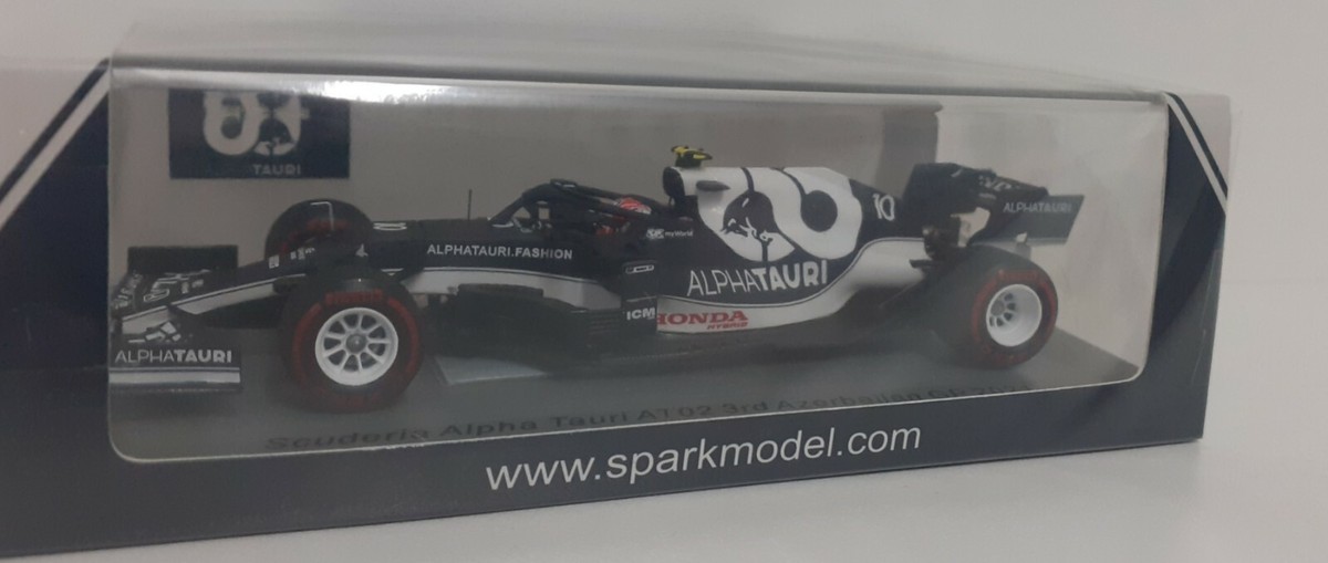 ミニカー ALPHATAURI P.GASLY FIRST WIN 1/43 SPARK Spark 1:43 Alpha Tauri AT01 Winner Italian GP 2020 Pierre