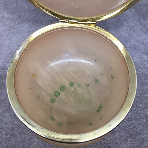 Vintage Alabaster Vanity Trinket / Powder Hinged Box -See all pictures & Read - Picture 3 of 13