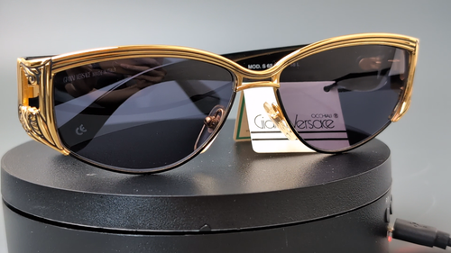 GIANNI VERSACE Mod S62 Col.18L Sunglasses Gold Frame Medusa Vintage 90's - Video 1 of 1