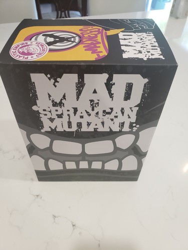 Mad Mutant Spraycan "Madness" LE /99 By MADL X Martian Toys X Plastic Empire  - Picture 3 of 3