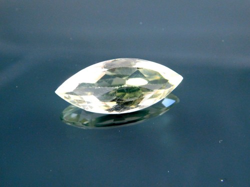 Amazing 10.95 Ct Natural Lemon Quartz Marquise Shape Loose Gemstone 25x10x6 mm - Picture 2 of 5