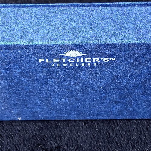 Fletcher's Jewelers Heart Bracelet New With Box #1038 - Picture 7 of 8