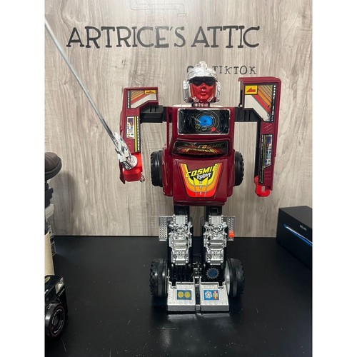 1987 Space Defender Battery Operated 1/14 Scale Variable Model Transformer Robot - Picture 8 of 14
