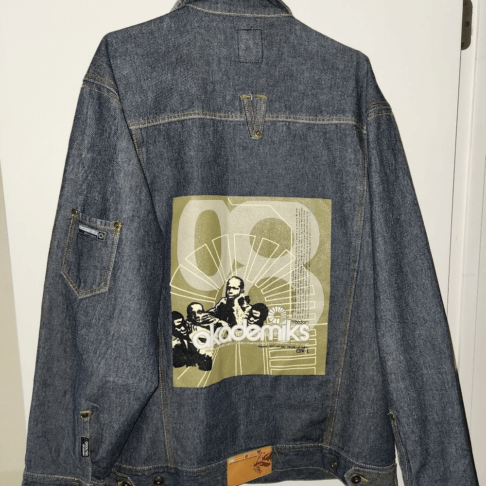 Picture 2 of 4