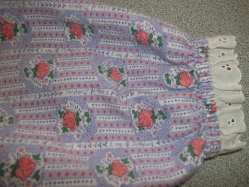 Lanz of Salzburg Women's Flannel Nightgown M Purple Pink Flowers Eyelet Vtg USA - Picture 8 of 8