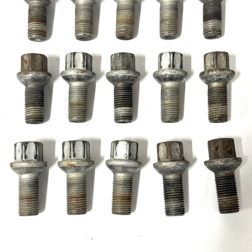 W211 MERCEDES 2009 E350 SET OF 20 LUG NUTS LUGNUTS STUD OEM - Picture 4 of 5