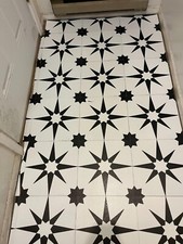 FloorPops FP2948 Altair Peel Stick Floor Tile Black Semi-gloss Patterned look