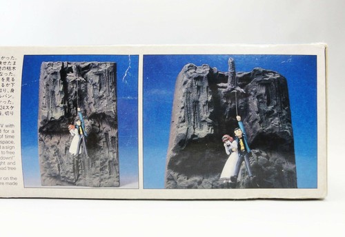 LUPIN the Third & CLARISE 1/24 Scale Model Kit GUNZE JAPAN - Picture 9 of 11