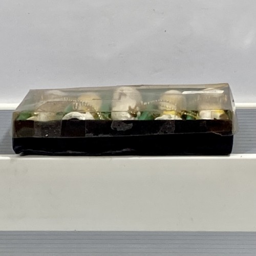 Vintage Set of 10 Miniature 1" Ceramic Singing Angel Ornaments in Original Box - Picture 19 of 19