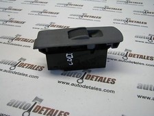 Mitsubishi Colt rear left window switch MN141020 used 2005