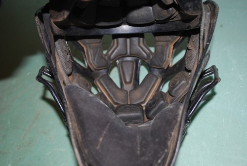 EASTON NATURAL HELMET HOCKEY STYLE BASEBALL CATCHERS HELMET SIZE LARGE - Picture 8 of 9
