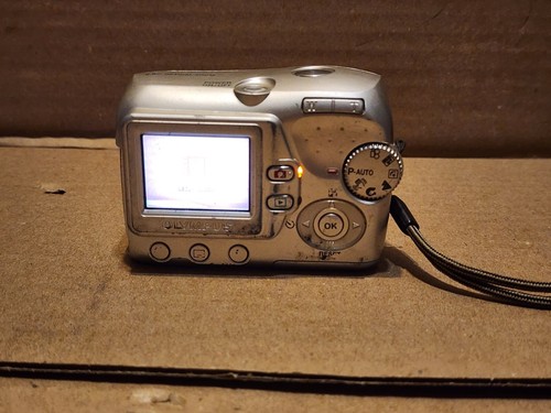 Olympus FE FE-115 5.0MP Digital Camera 11 x Zoom - Silver Free-shipping READ - Picture 2 of 12