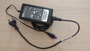 HP 0957-2271 Drucker Netzteil - 32V - 1560mA