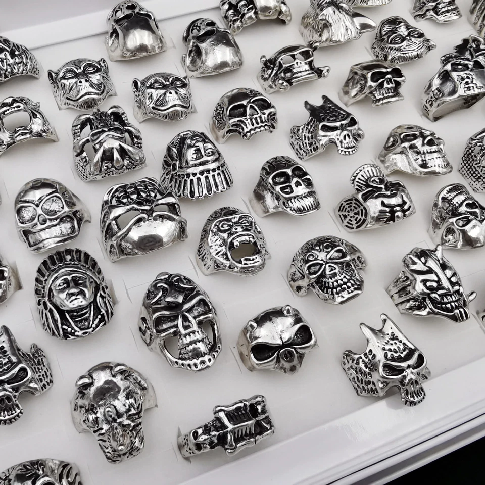 30pcs Wholesale Men Alloy Ring Gothic Punk Biker Rings Skull Jewelry - Image 2 of 4