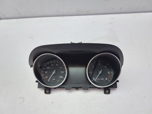 RANGE ROVER EVOQUE L538 DIESEL AUTO SPEEDOMETER INSTRUMENT CLUSTER 2011 - Picture 2 of 14