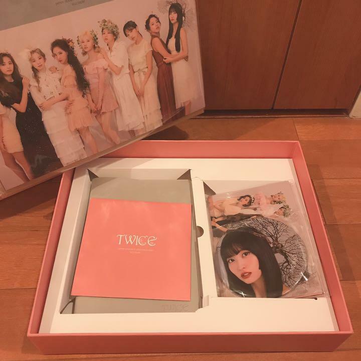 TWICE 2020 SEASON'S GREETINGS Tシャツ MOMO T-SHIRT〈BLACK〉【M】/ MOMO / TWICE『THIS IS FOR』 – JYP
