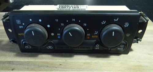02 Cadillac Escalade Climate Heater A/C Control 2002 15072169 D2525169 - Picture 3 of 6