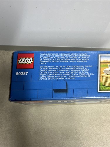 LEGO City Tractor Farm 60287 148 Pieces Building Set Brand New and in Sealed Box - Picture 4 of 7